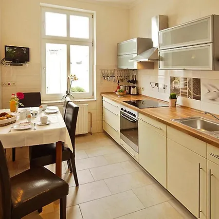 公寓 See-eck Im Zentrum Von Ahlbeck *