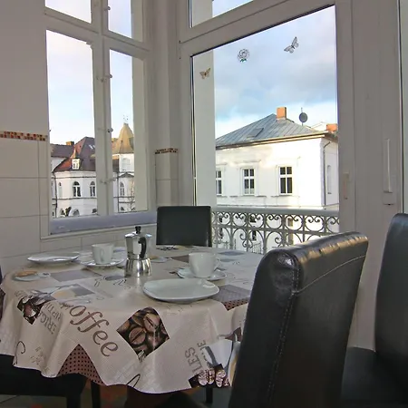 See-eck Im Zentrum Von Ahlbeck 塞巴特黑灵斯多夫