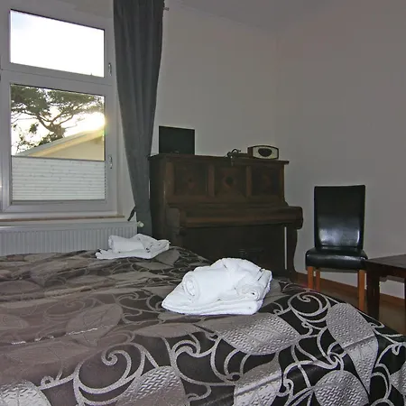 See-eck Im Zentrum Von Ahlbeck * 塞巴特黑灵斯多夫