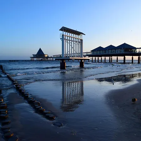 See-eck Im Zentrum Von Ahlbeck