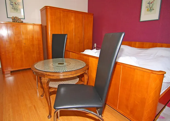 See-eck Im Zentrum Von Ahlbeck הרינגסדורף